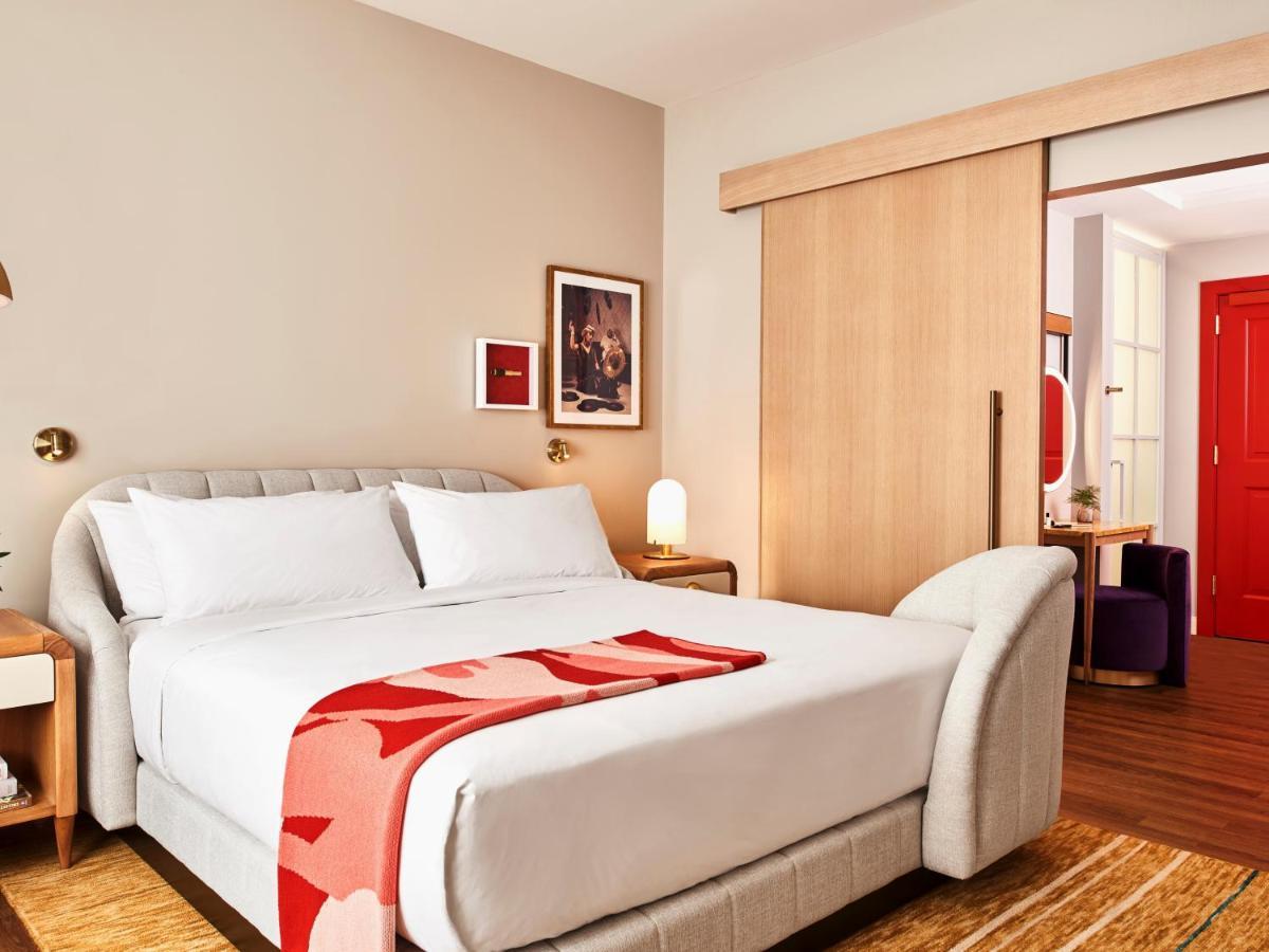 Virgin 4* Dallas